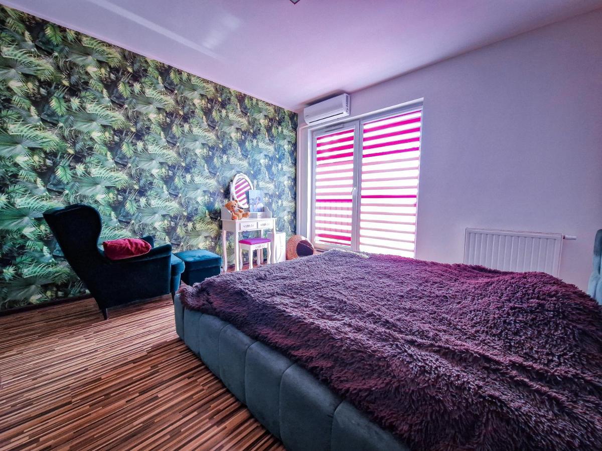 Sokolowska Apartment City Centre Metro Варшава Екстериор снимка